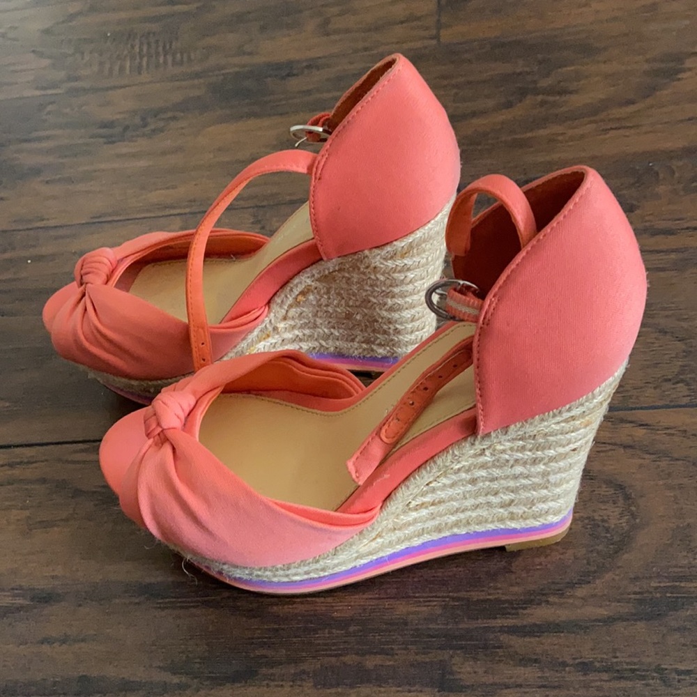 Gianni Bini wedge shoes